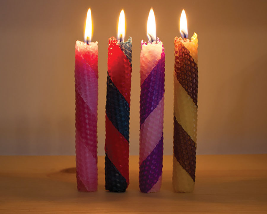 Making Striped Rolled Beeswax Candles