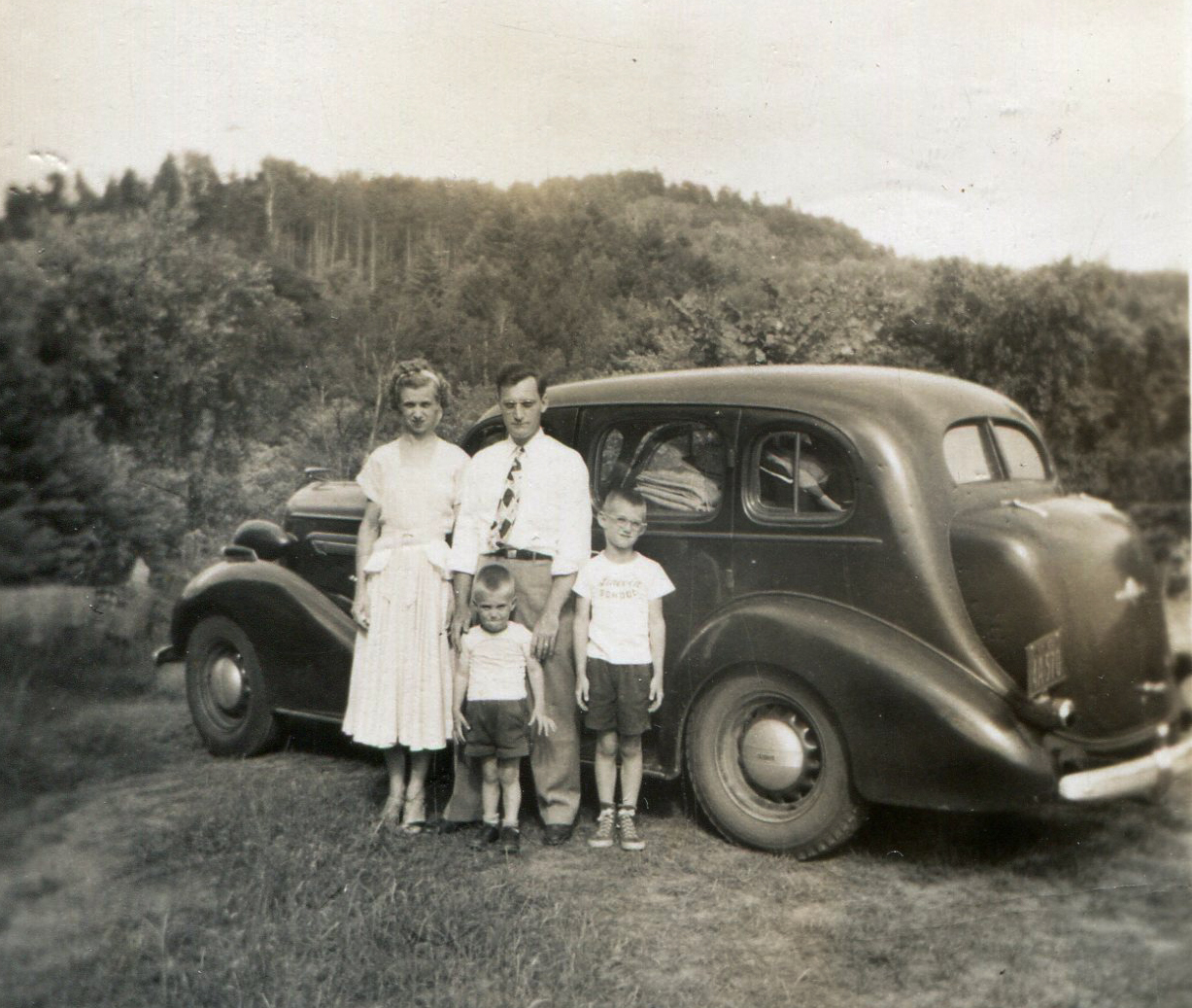 Eric and his younger brother, Alan, pose with their parents Franklin and Carolyn Mussen. The brothers were born in Schenectady, New York. (Family photo)